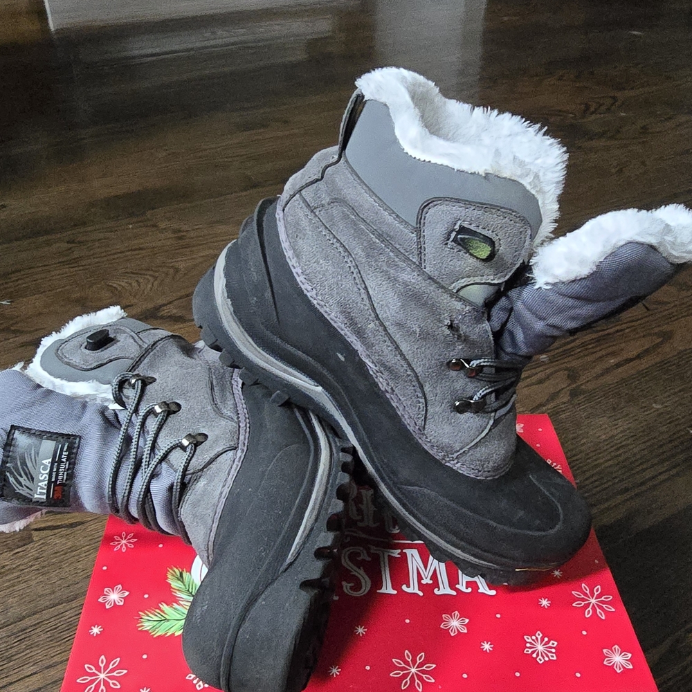 Itasca Gray and Black Ankle Boots
